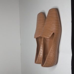 Vince Clark Loafers Square Toe Sip on Croc-embossed Leather Loafe…